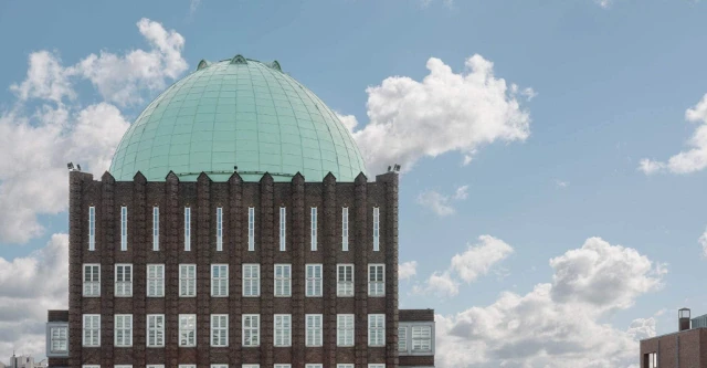 Aline_Aurubis_Nordic-Copper_Anzeiger-Hochhaus-Hannover_nordic_green